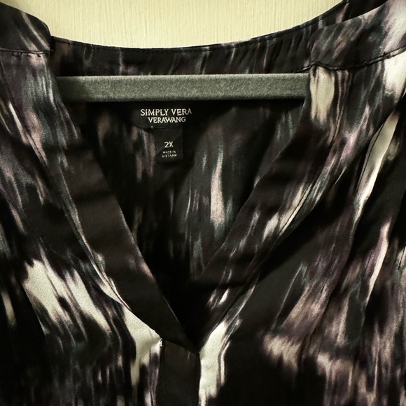 Simply Vera Vera Wang Abstract Blouse - 2x - Picture 4 of 4